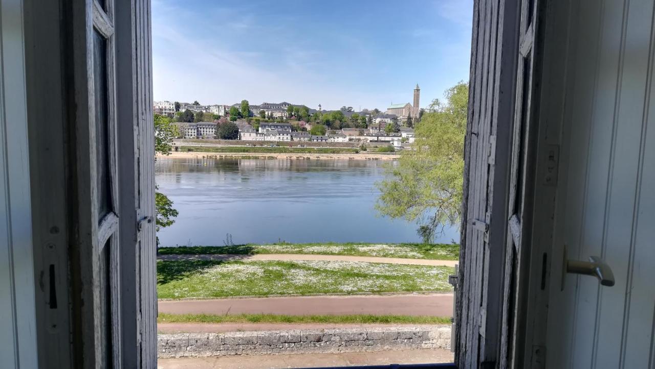 Appartement Spacieux Vue Sur Loire Proche Du Centre بلْوا المظهر الخارجي الصورة
